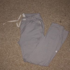Lululemon pants/leggings never worn
